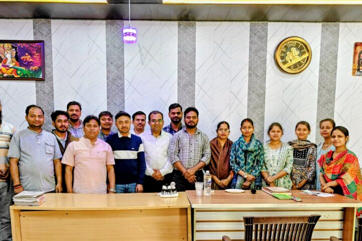 Teachers and staff of Karpoori Thakur Intermediate College assembled for a group photograph in the college hall